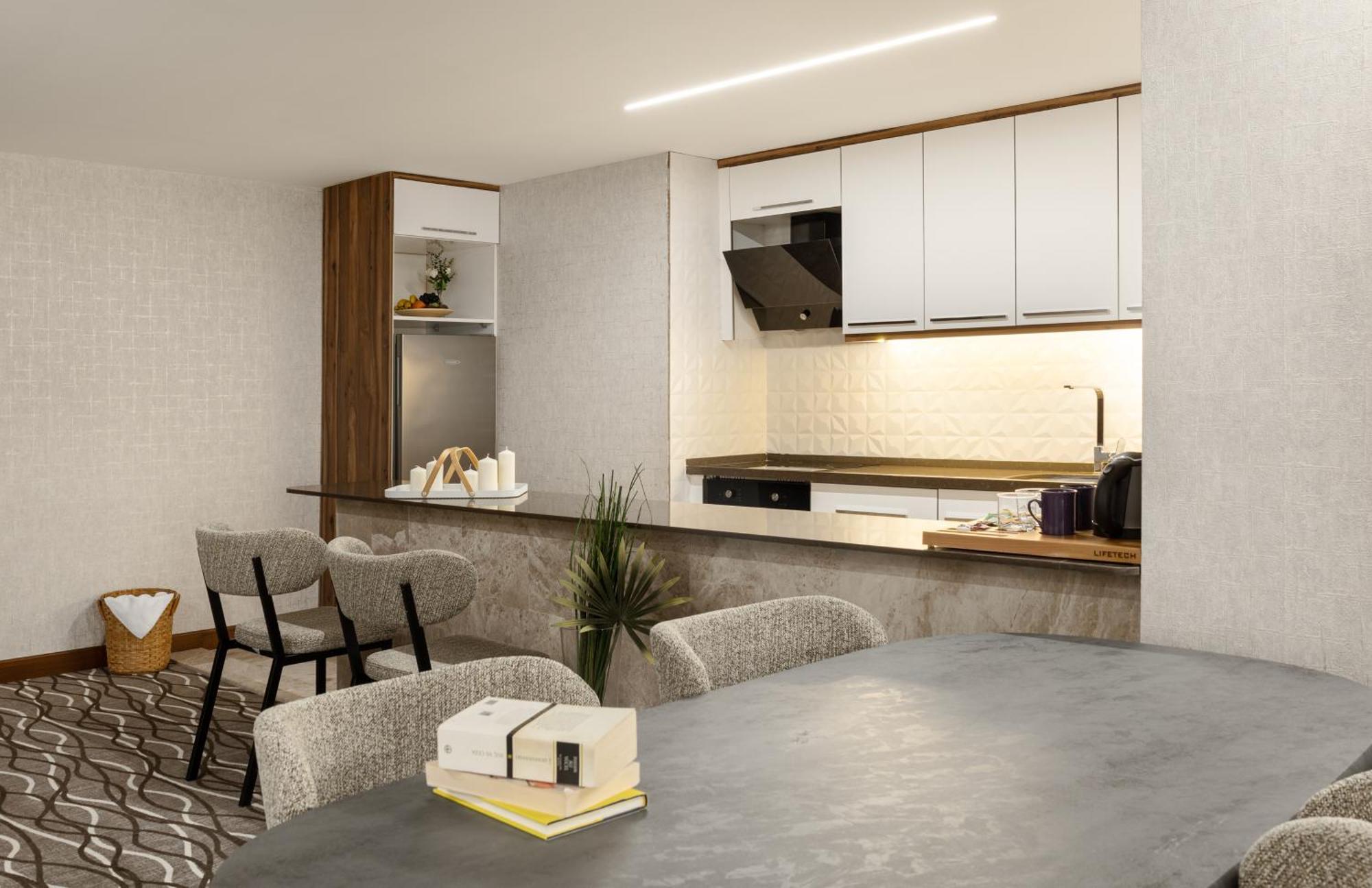 בורסה Lilium Hotel & Suites מראה חיצוני תמונה