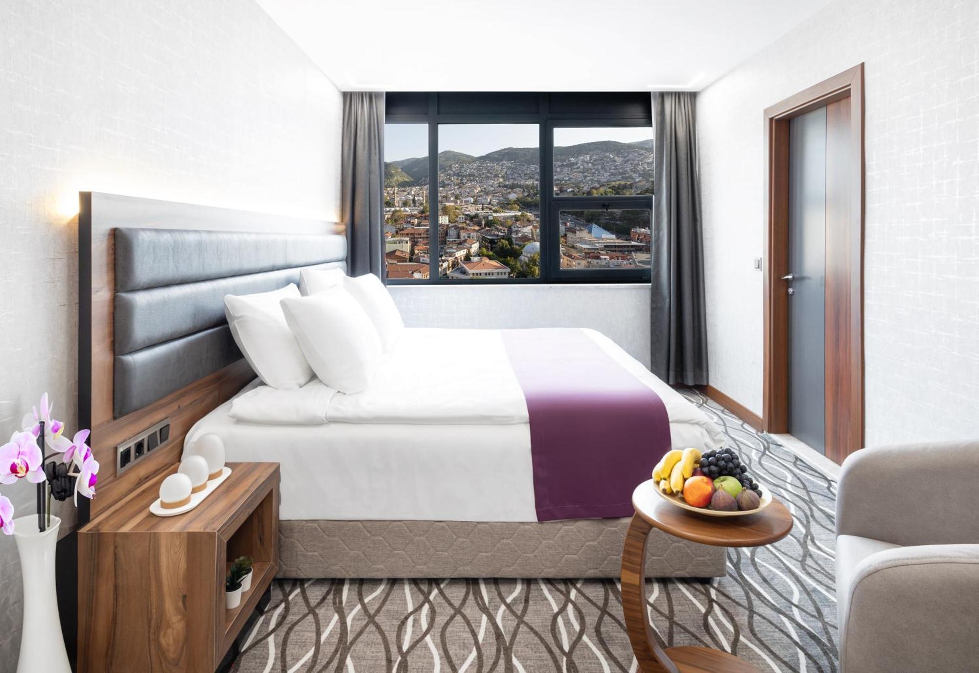 בורסה Lilium Hotel & Suites מראה חיצוני תמונה