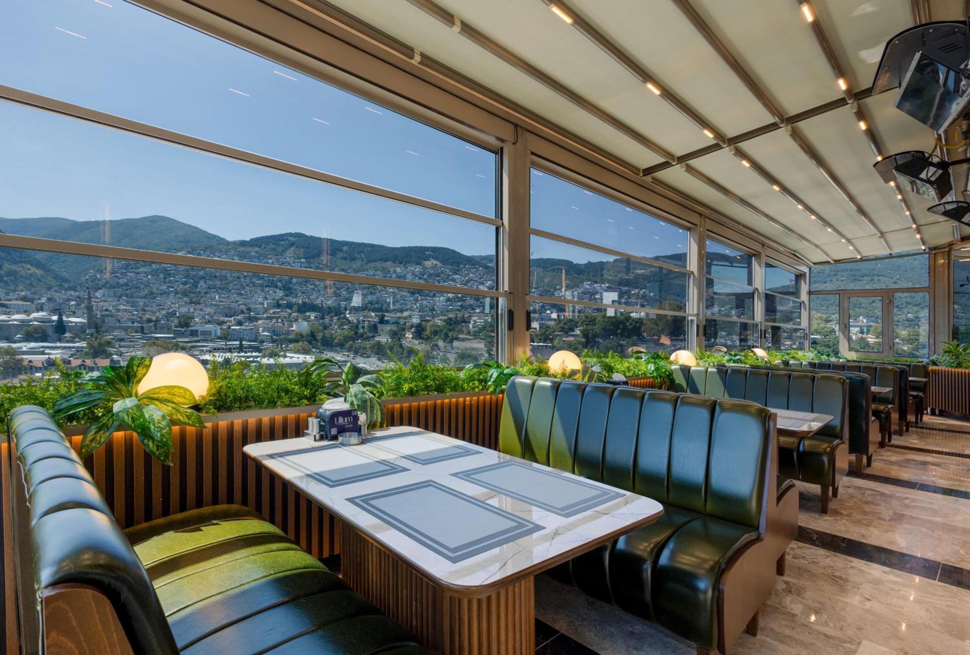 בורסה Lilium Hotel & Suites מראה חיצוני תמונה